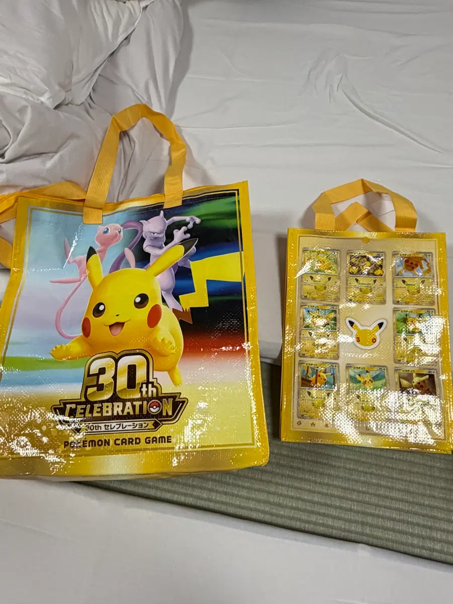 포켓몬 카드 게임 30주년 기념 쇼핑백