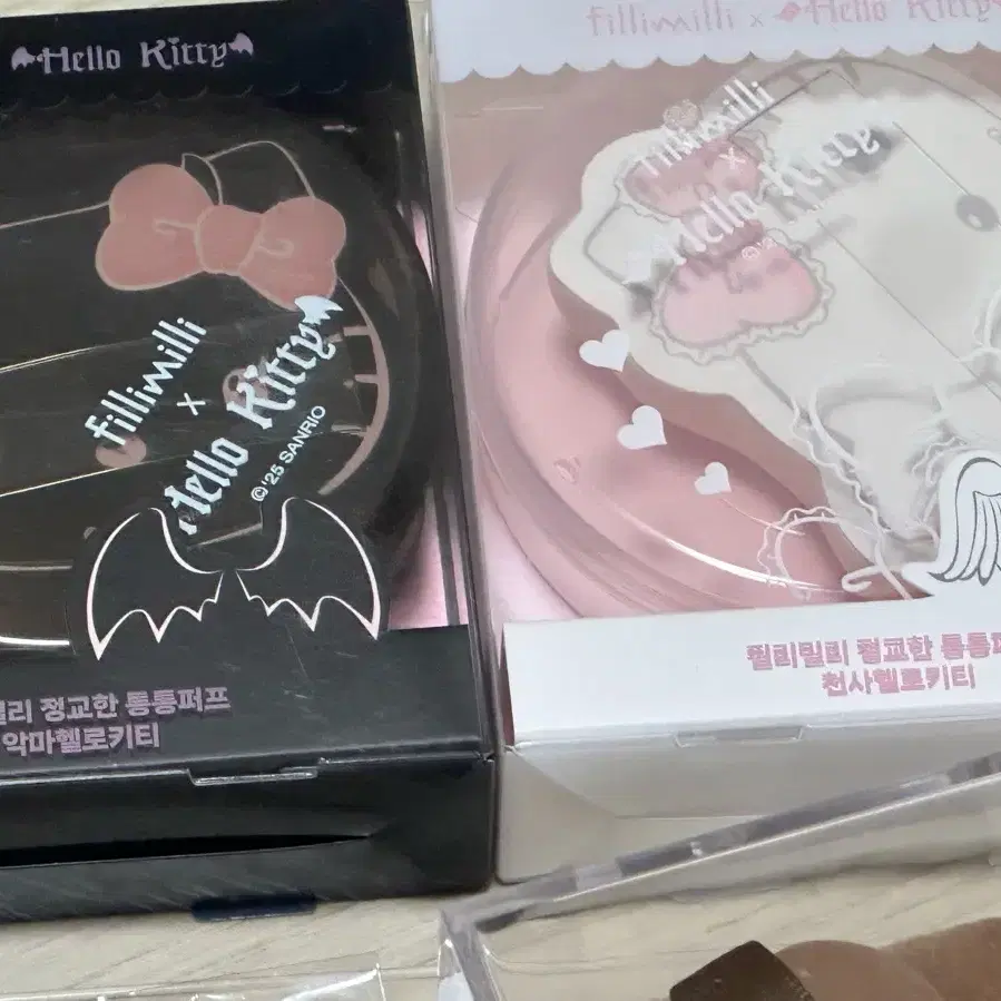 필리밀리 정교한 통통퍼프 헬로키티 일괄