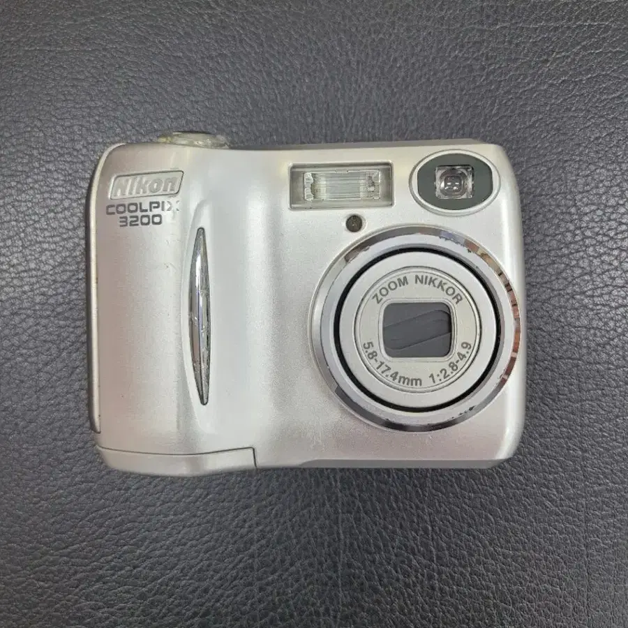 니콘 쿨픽스 3200 빈티지 디지털카메라 팝니다