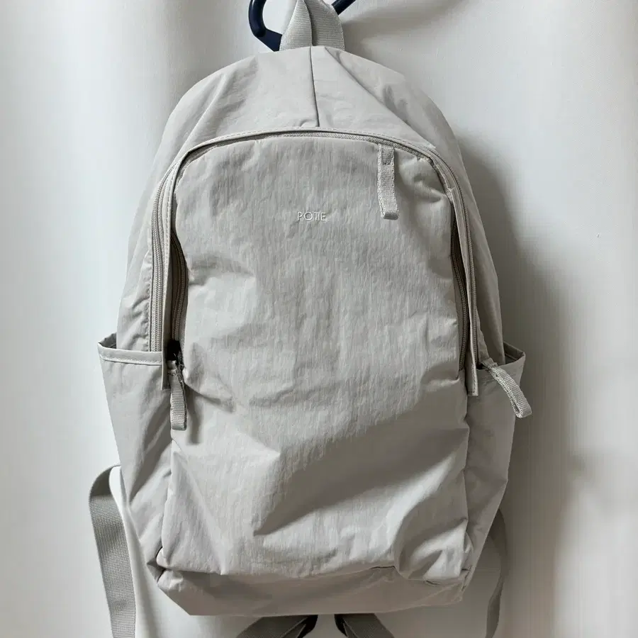 POTE 포테 백팩 가방 애쉬 밀크 HideSlot Classic Backpack Ash Milk