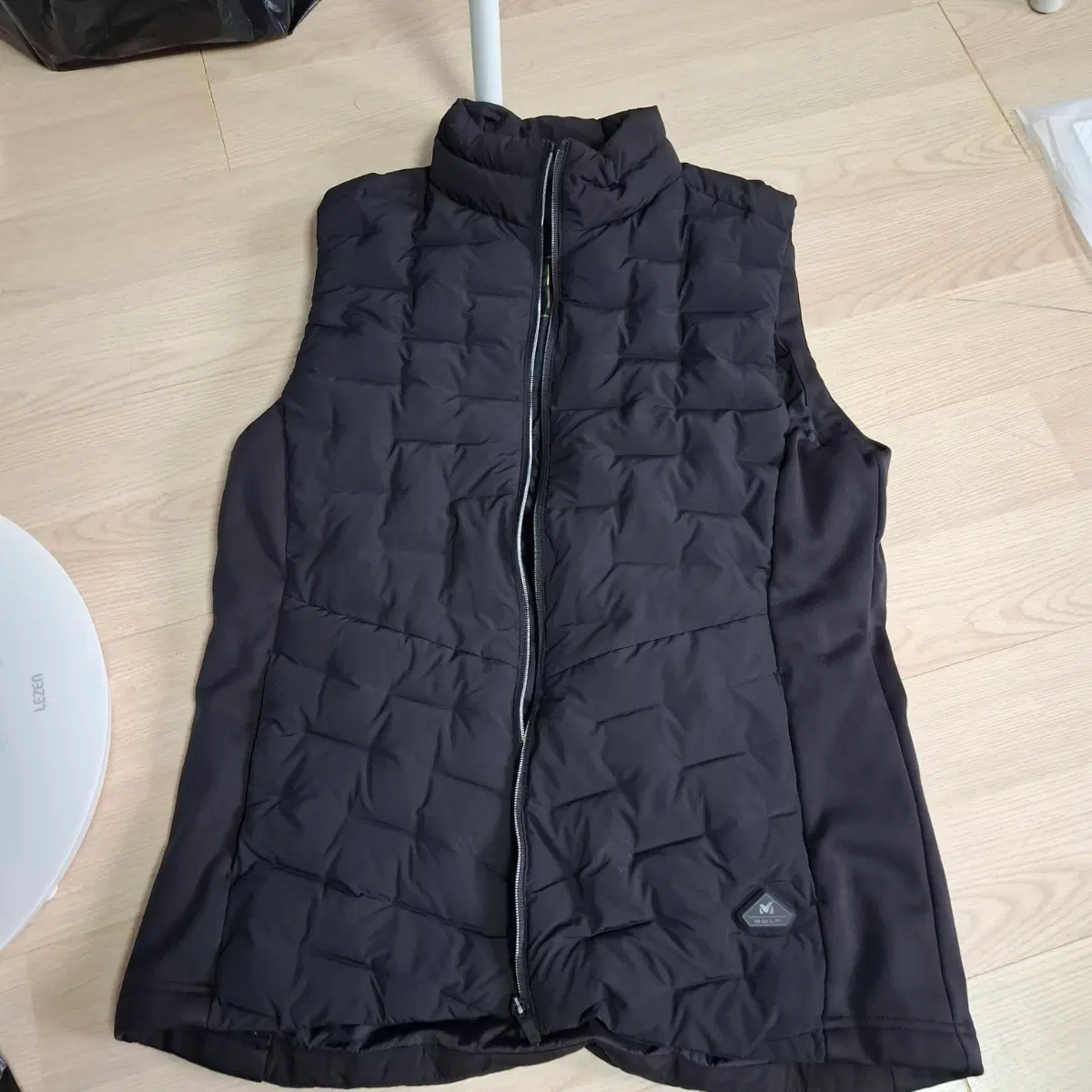 밀레 골프 발열패딩조끼