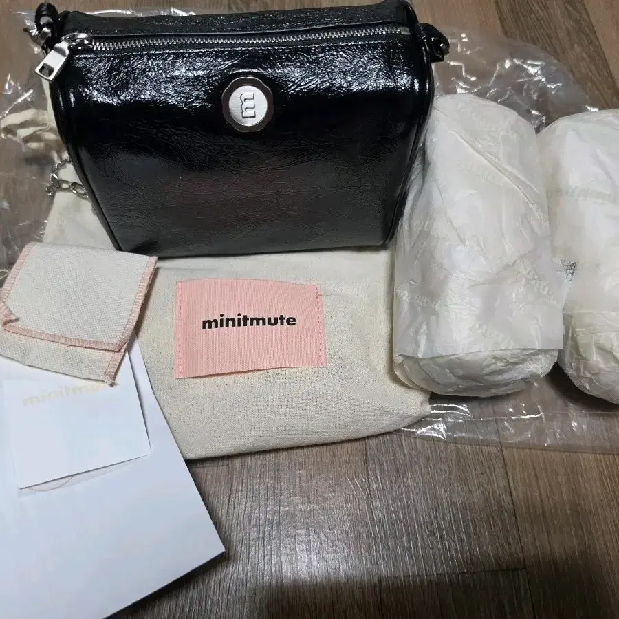 미닛뮤트 브렛 미니 블랙 (2번착용) (이너백포함)