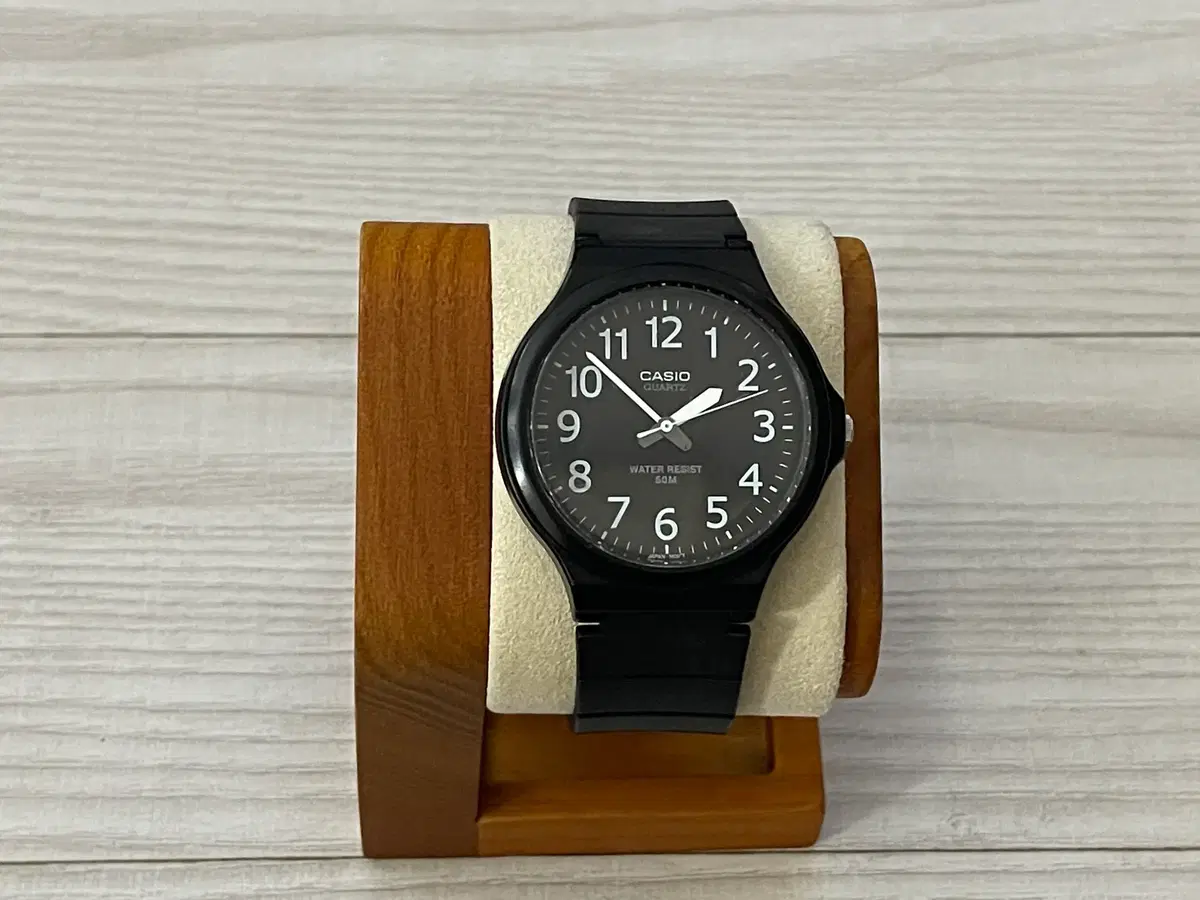 [CASIO] 카시오 저소음 수능시계 우레탄밴드 MW-240 블랙