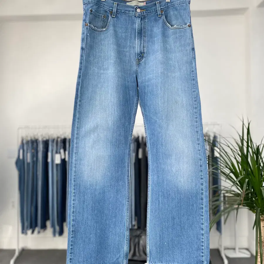 리바이스557 Boots Cut 00s 36사이즈 a6570