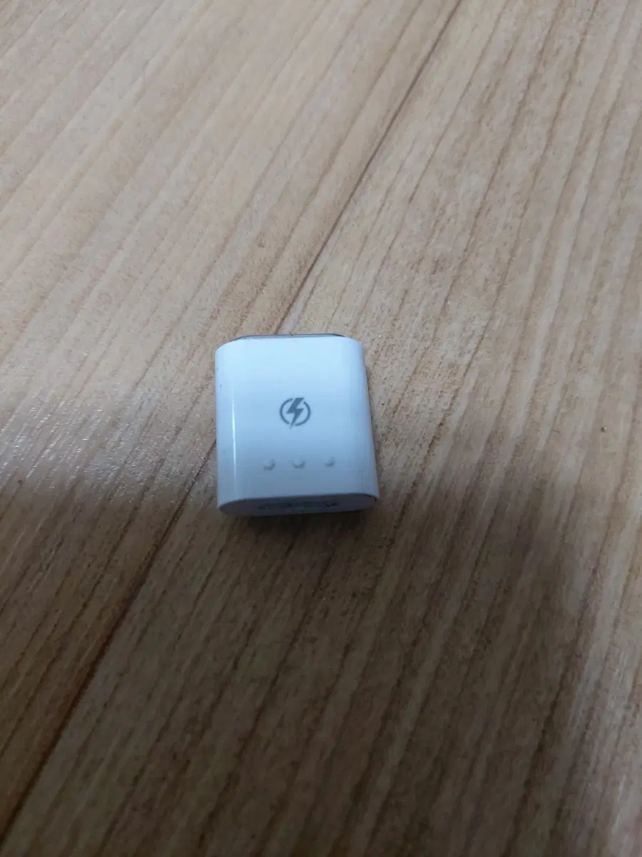 v50s 듀얼스크린 젠더