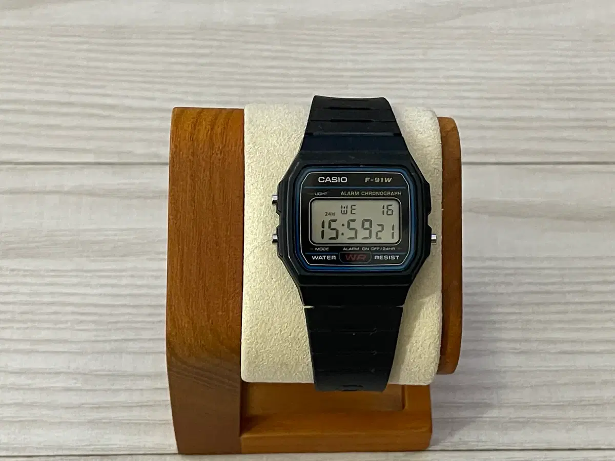 [CASIO] 카시오 전자시계 F-91W 블랙