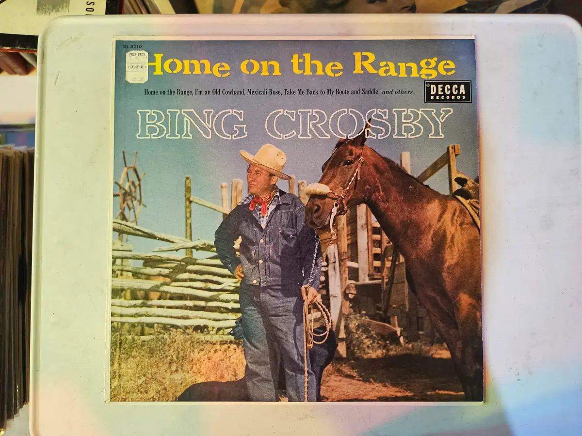 빙 크로스비(Bing Crosby)가 부른 웨스턴 및 카우보이 송들을 모은 컴필레이션 앨범 Home on the Range/국내없는 희귀음반