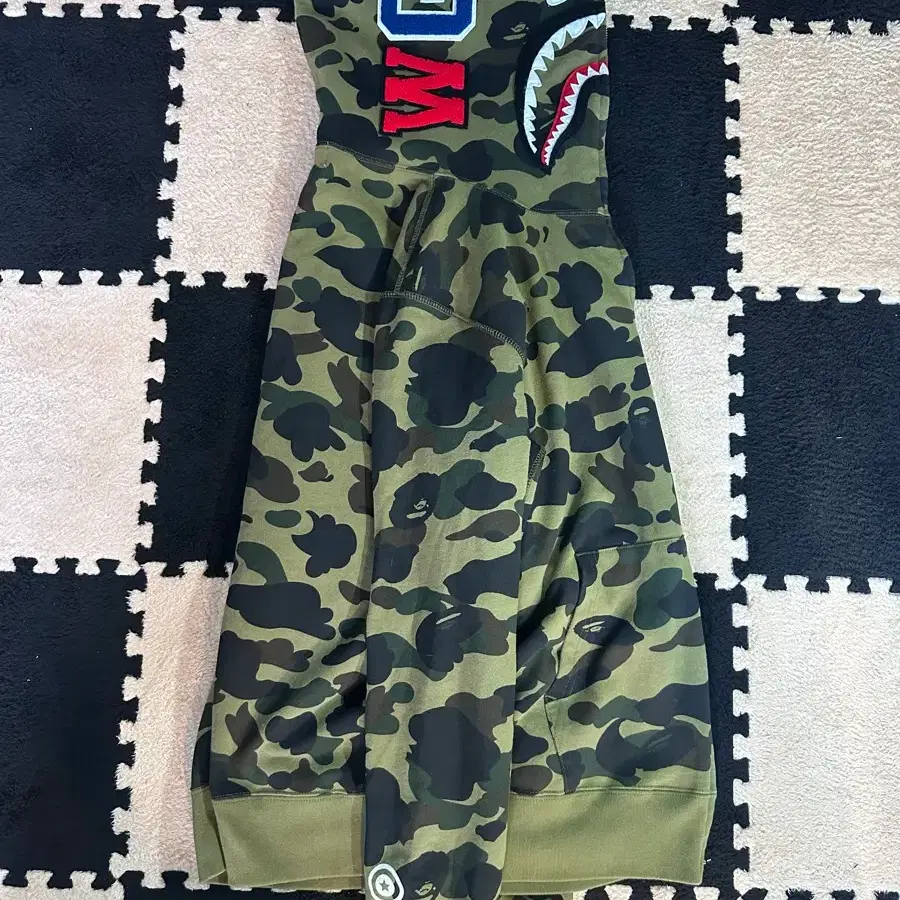 [정품/2XL] 베이프(bape) 1st 카모 샤크 풀집 후드 그린 녹계