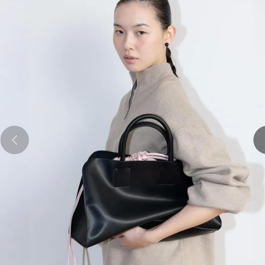 디애퍼처 Robbie Bag_Leather Black