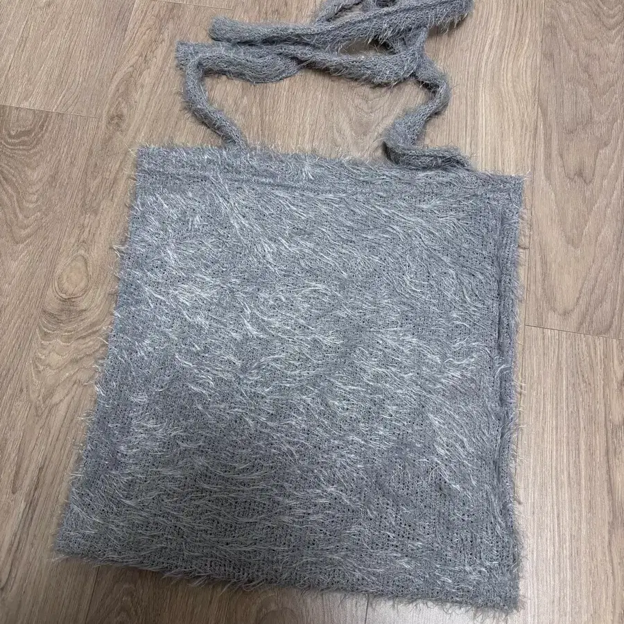 앙고라 홀터넥 탑