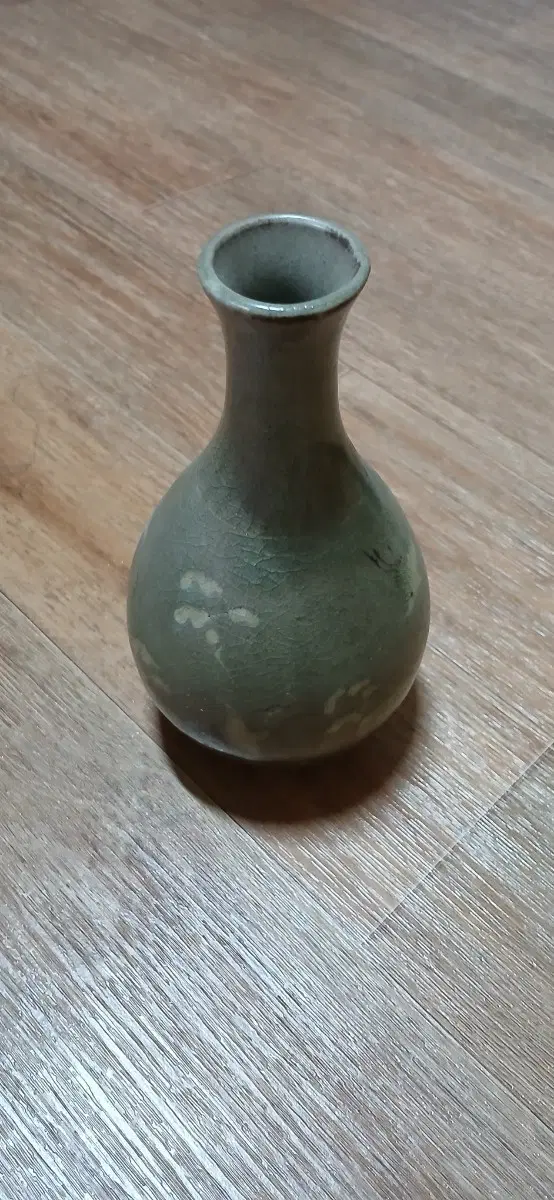 청자 주병