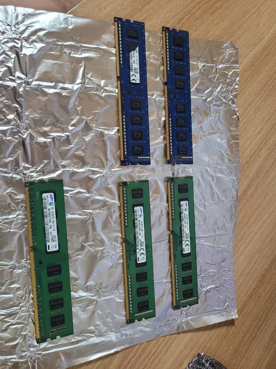 DDR3 4G 램 5개 일괄팝니다