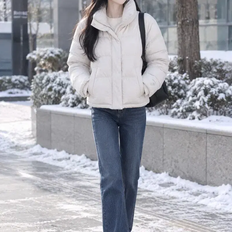 PUMS베이지색 숏패딩