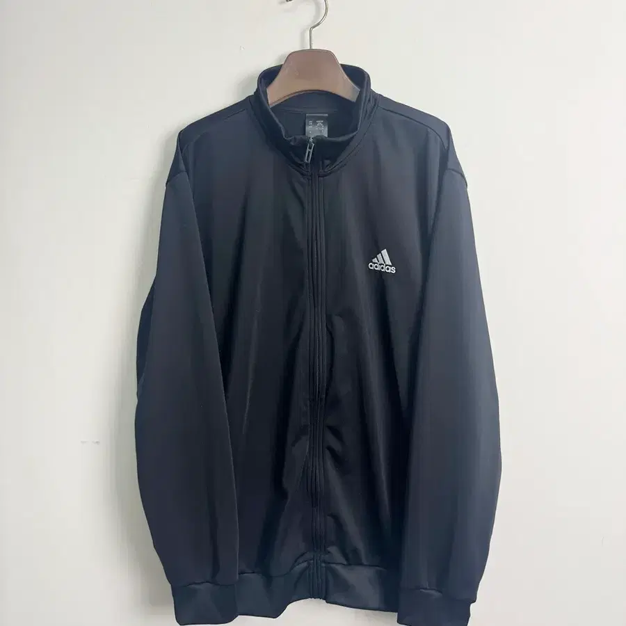 아디다스 (Adidas) 남성용 에센셜 리니어 트랙탑 자켓 (표기 2XL / 남성 110 추천)