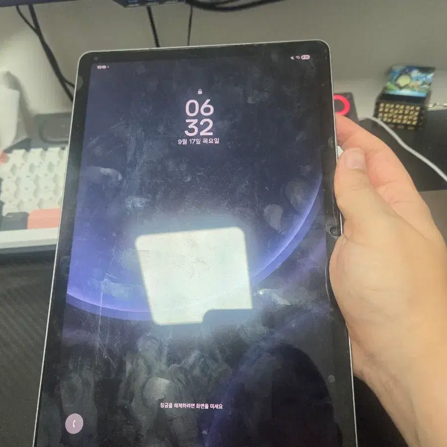 갤럭시탭 S9 FE 256GB 와이파이 실버 (S펜+케이스) S급