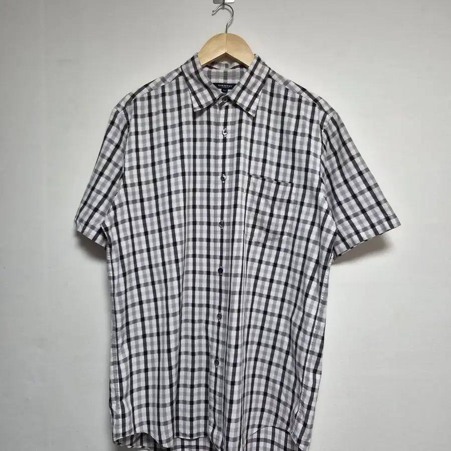 버버리Burberry 체크 반팔 셔츠 XL 사이즈 - S499