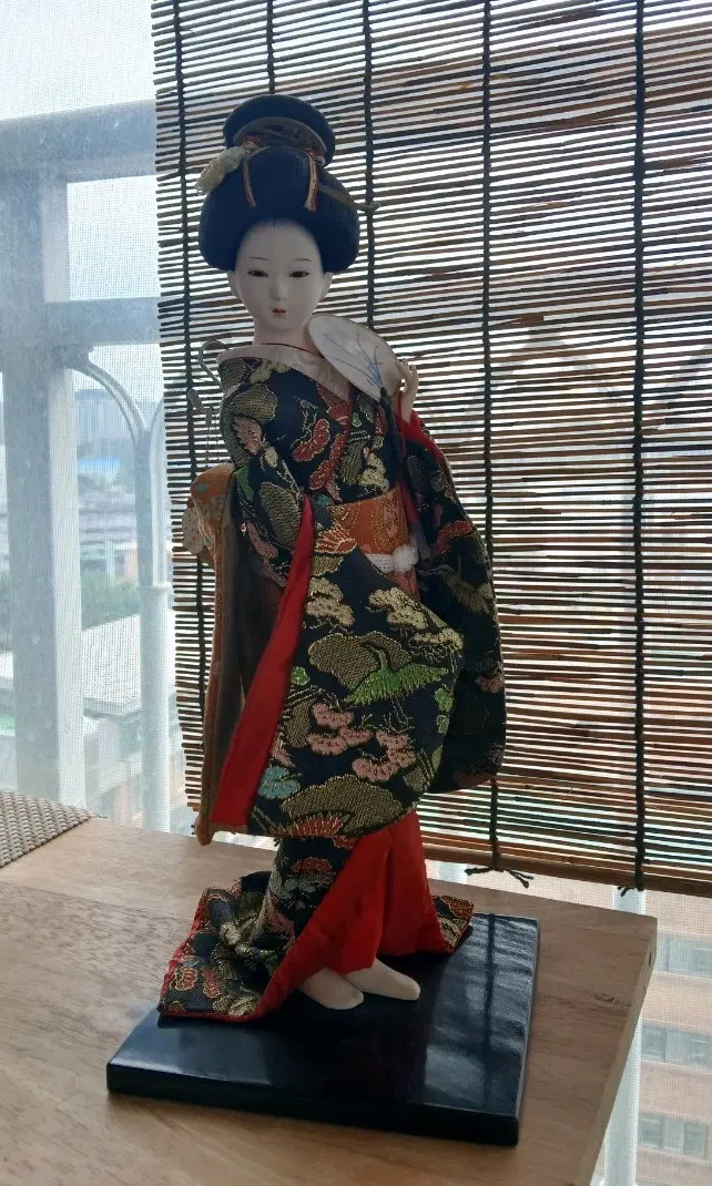일본 전통 기모노 인형 팝니다.