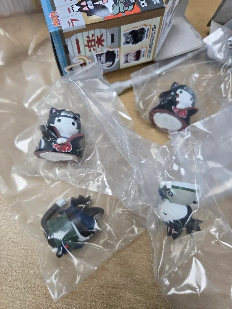 (이타치+시카마루) 총2개 나루토 메가캣