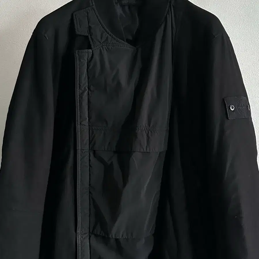 스톤아일랜드 고스트피스 Diagonal 점퍼 XL(105-110)