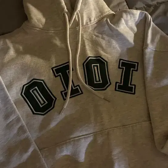 Oioi 후드티 백메란지