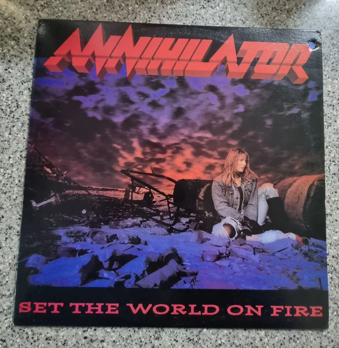 어나이얼레이터 Annihilator / Set the world on fire [LP]