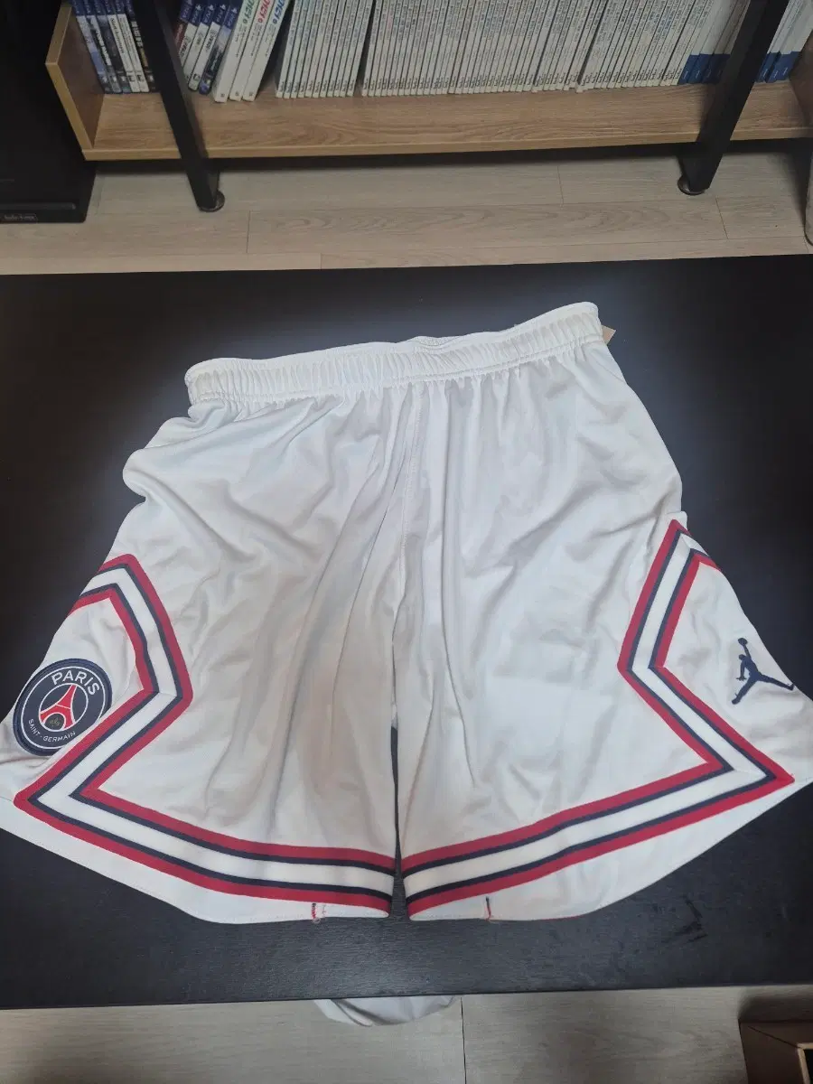 PSG 조던 쇼츠 L사이즈