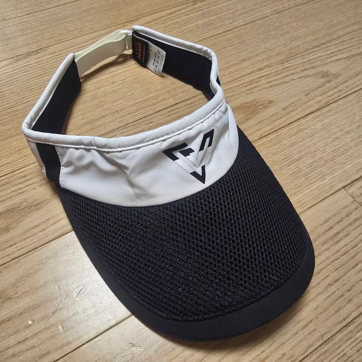 볼빅 골프 썬캡 블랙 화이트