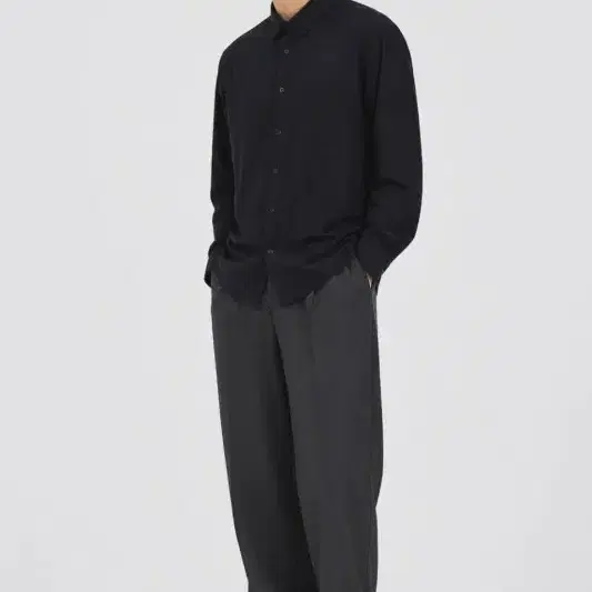 남M/COS 블랙 도트 패턴 포인트 셔츠