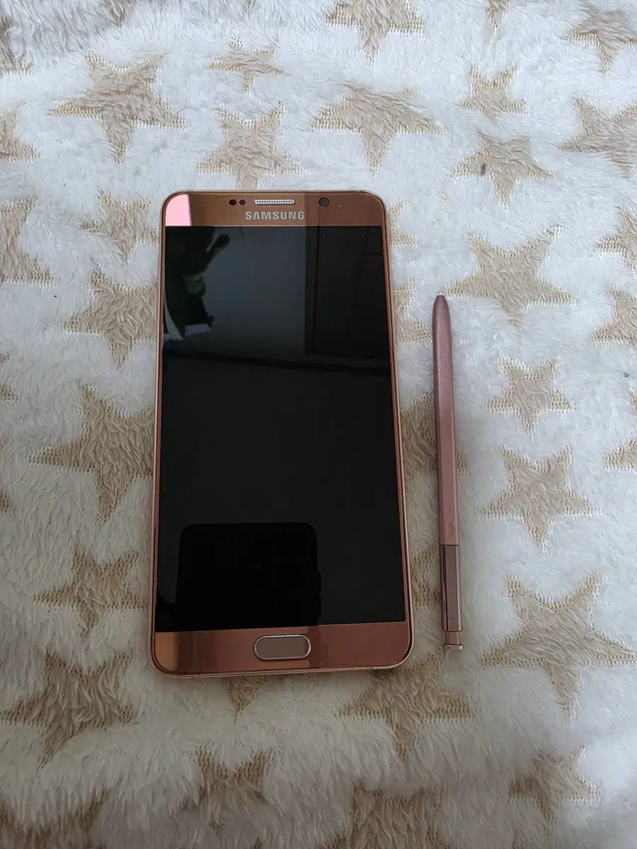 삼성갤럭시노트5.64GB.SM-N920S. 파손기스없음.잔상있음(사진참고).펜포함.업데이트완료