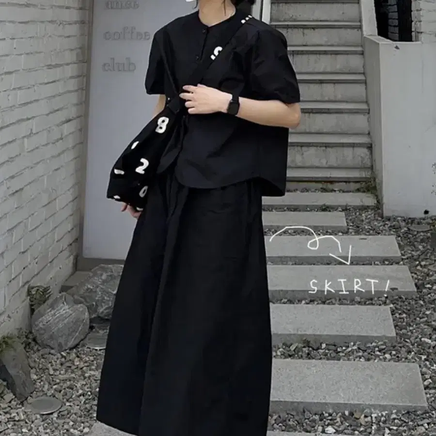 블라우스 치마 셋업 블랙 새상품