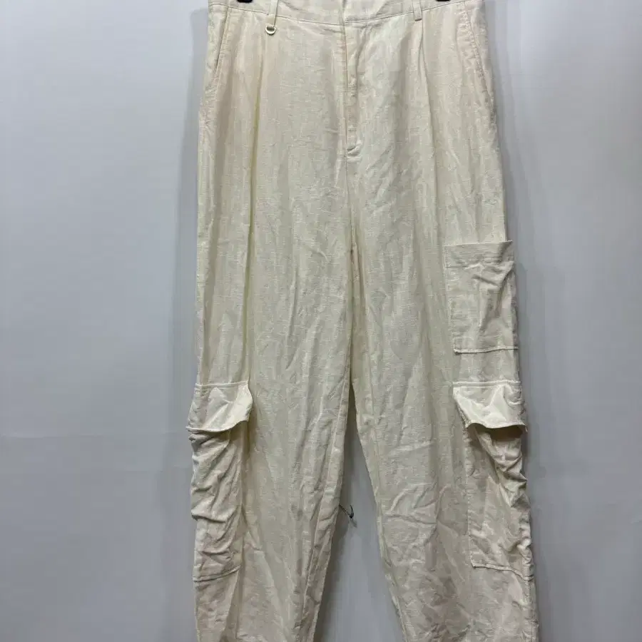 2) 리우옴므 바지