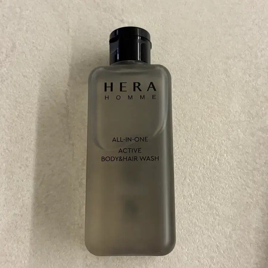 헤라 옴므 올인원 바디&헤어 워시 200ml