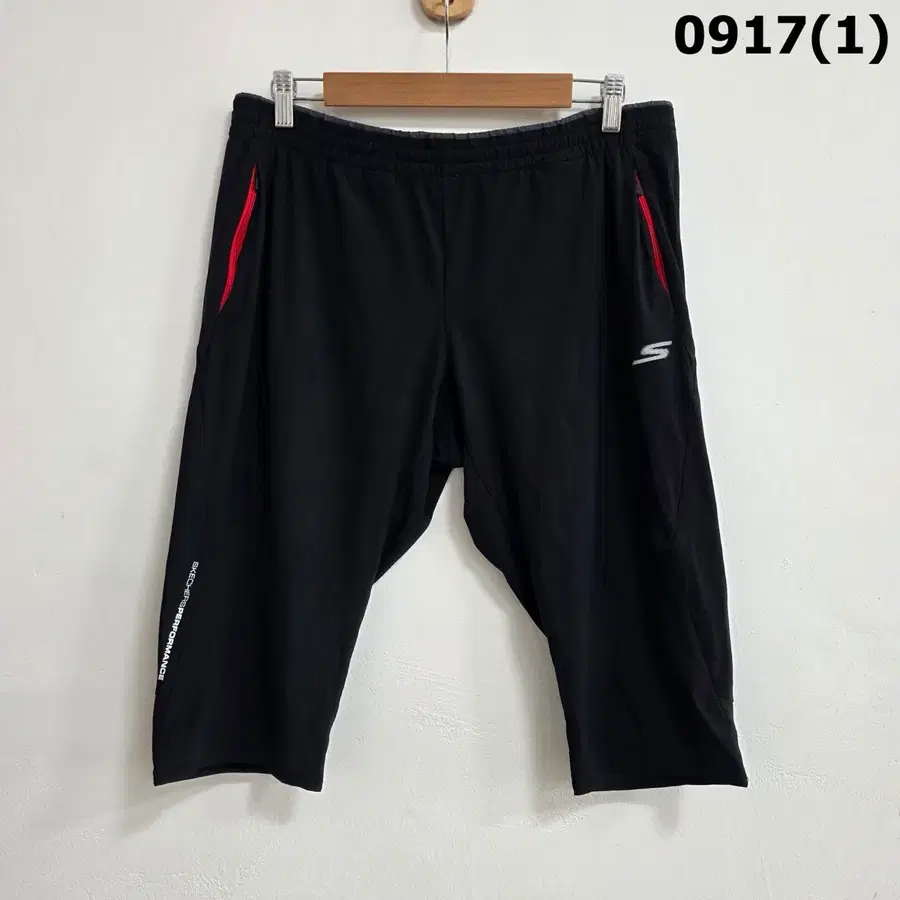 스케쳐스 퍼포먼스 7부 트레이닝 바지 블랙 90