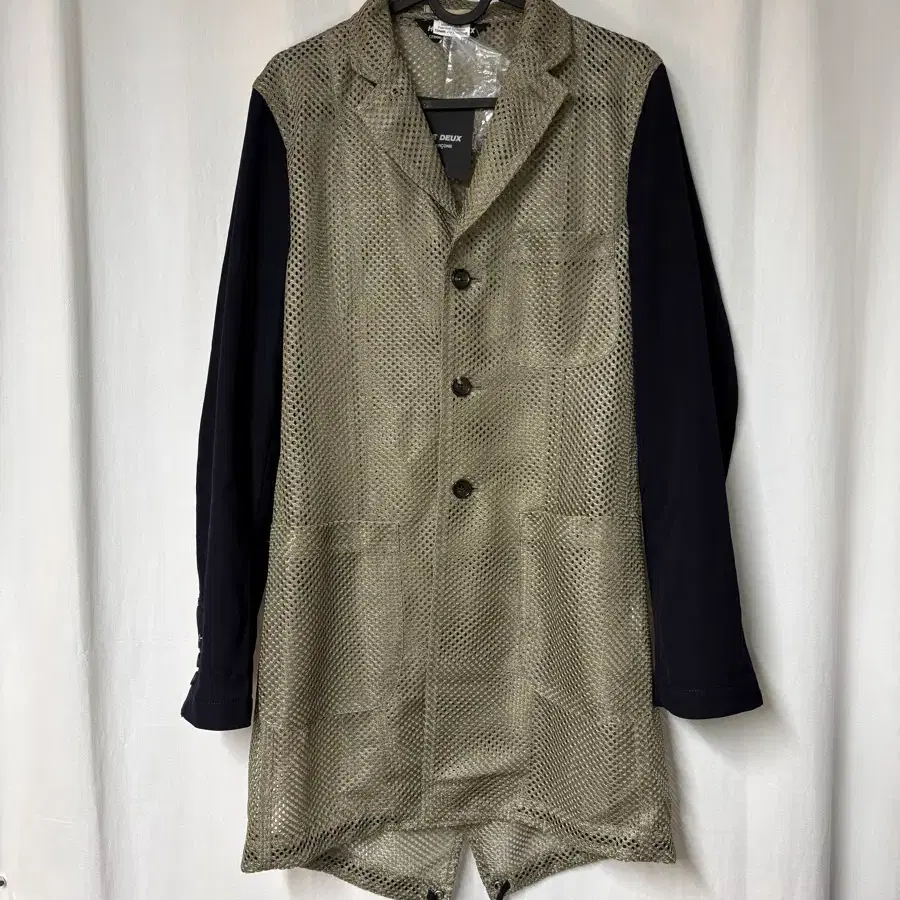 꼼데가르송 옴므 듀스 24fw 메쉬 M-51 피쉬테일 블레이져