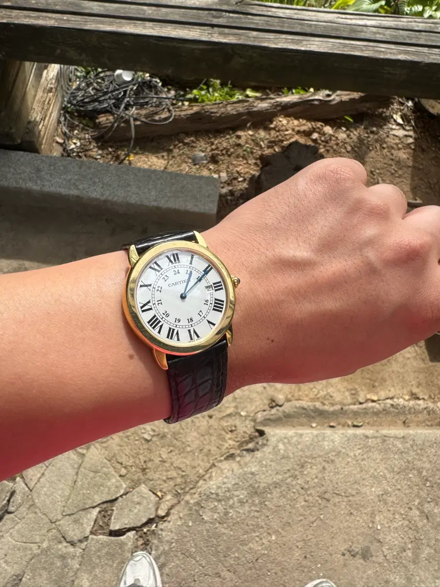 까르띠에 롱드솔로 18k옐로우골드 36mm