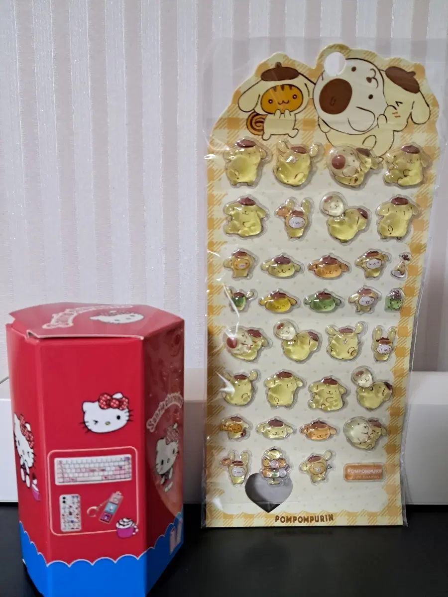 산리오 헬로키티 폼폼푸린 스티커 새상품