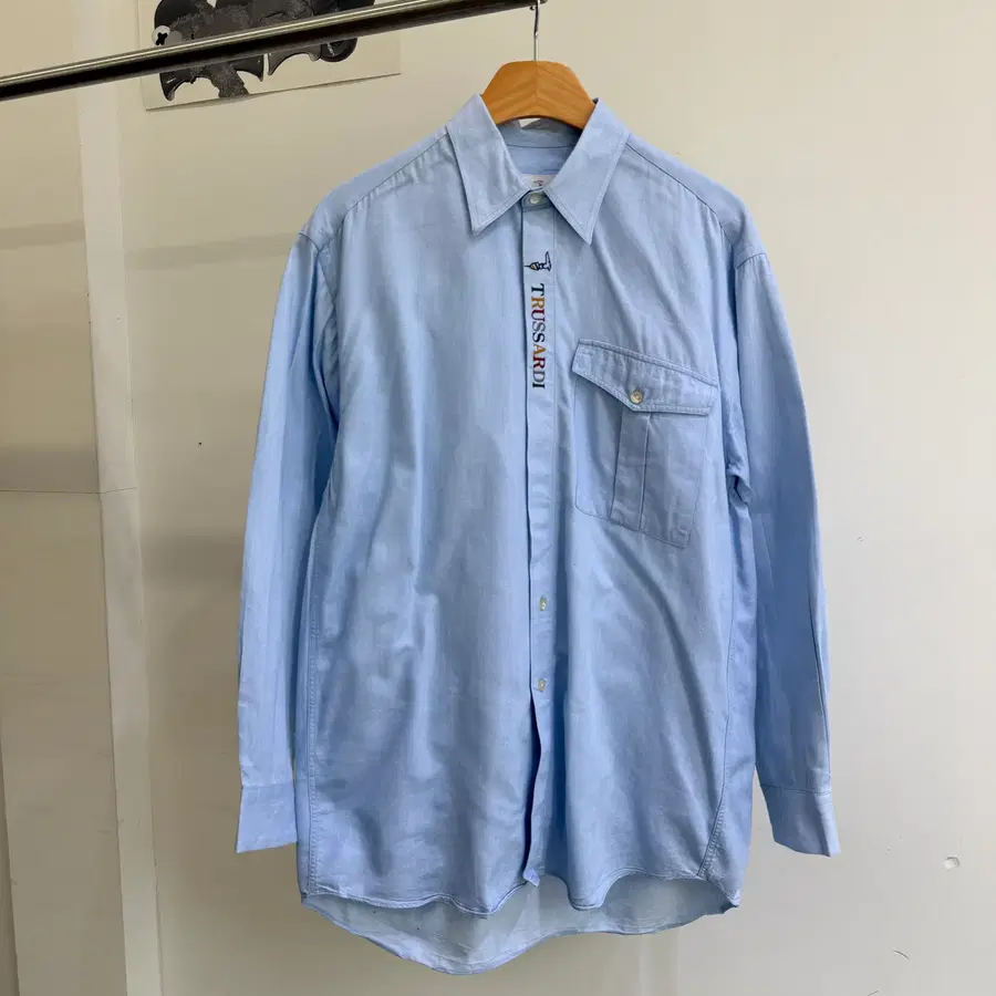 빈티지 TRUSSARDI (Made in Japan) 자수 셔츠