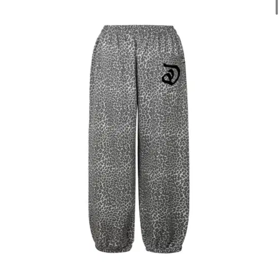 오도어 Molly wide jogger in Archive 레오파드 팝니다