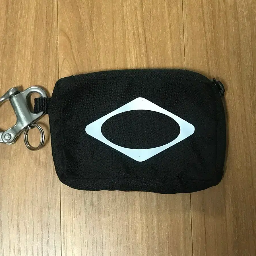 미스치프 카라비너 블랙 (사진필독)