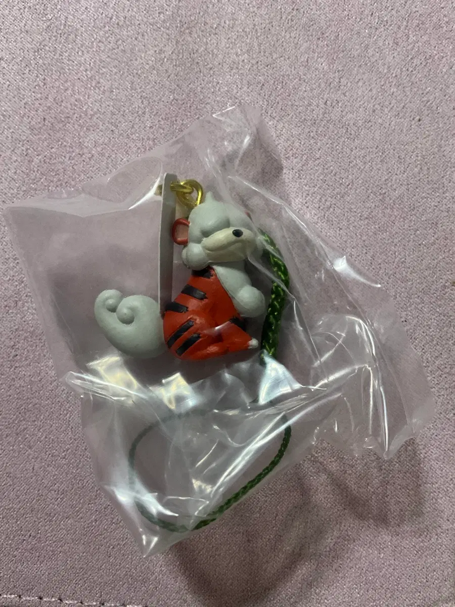 포켓몬 히스이 지방 히스이가디 피규어 가챠