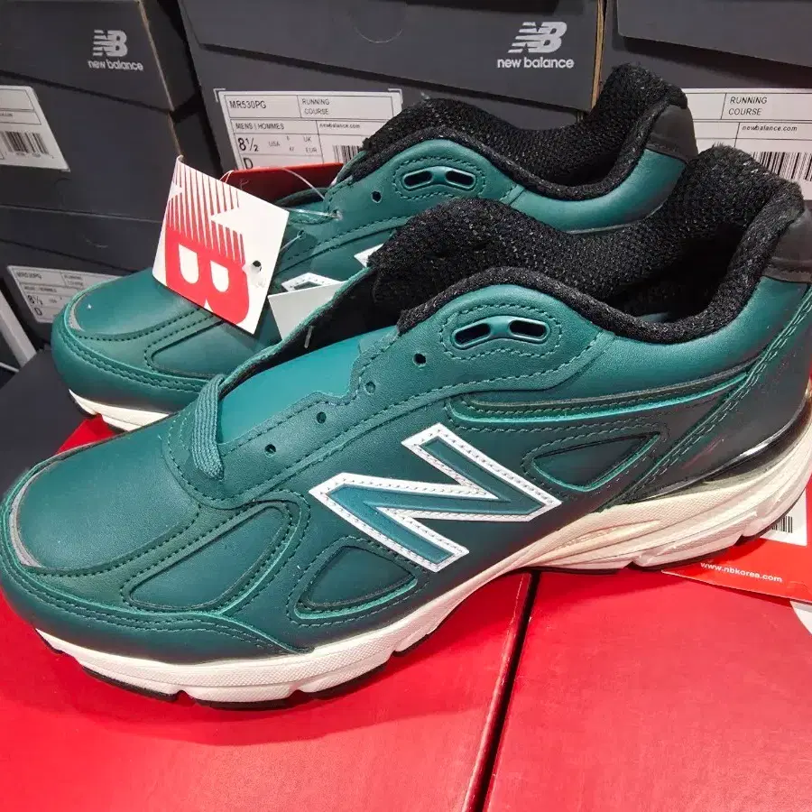 뉴발란스 USA U990TW4 250사이즈 새상품 박스X