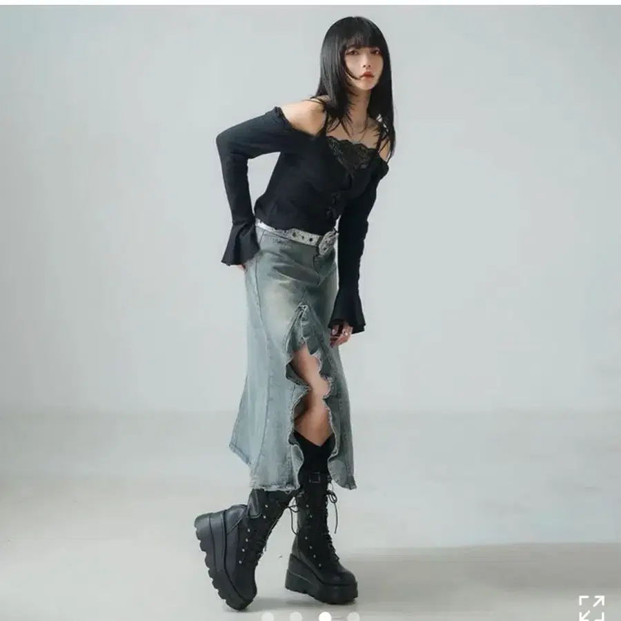 새상품)디마럽 옆트임 데님 롱 스커트 판매