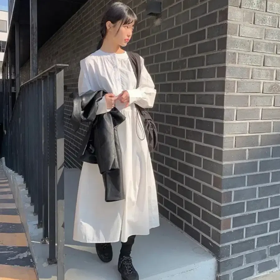 애니원모어 코튼 롱 원피스 화이트 새상품