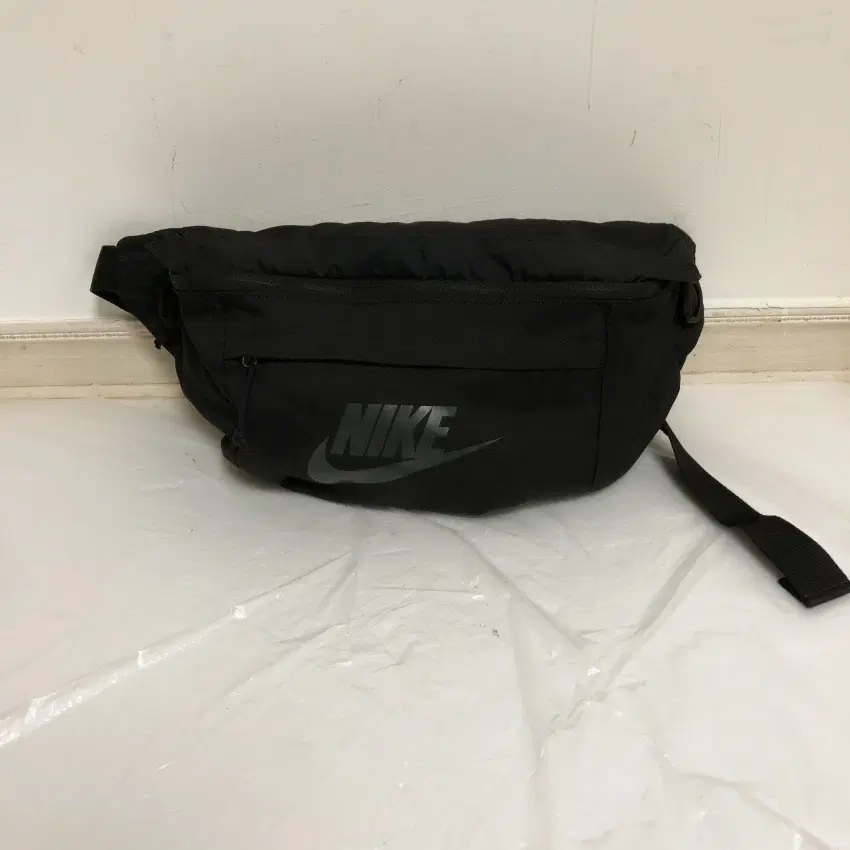 나이키 테크 힙팩 힙색@9919