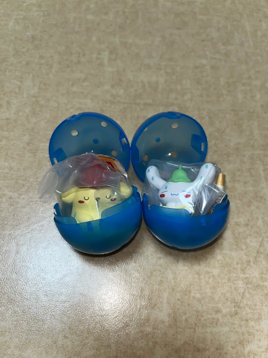 (2개일괄)산리오 사우나 폼폼푸린,시나몰 가챠