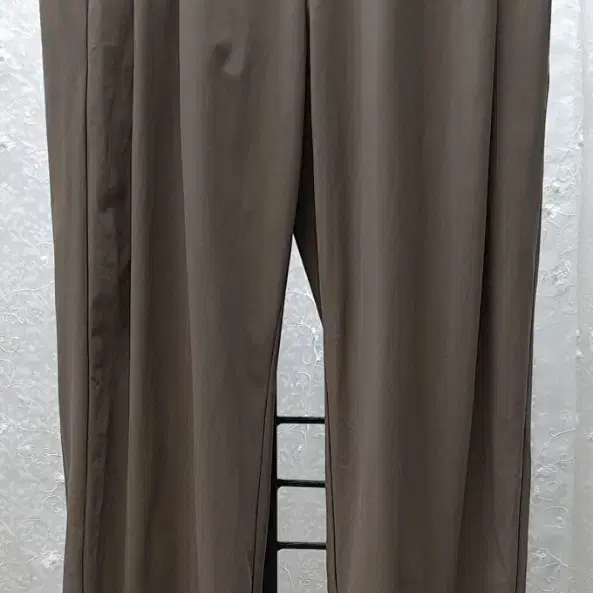 무신사 스탠다드 밴딩편한바지 32