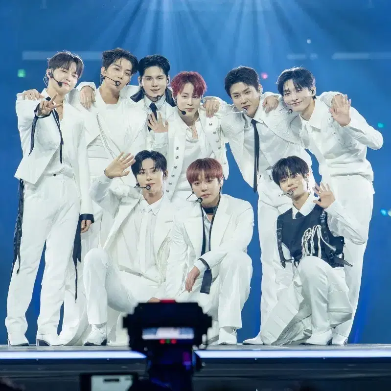 워너원,에이비식스 굿즈(응원봉)구해요