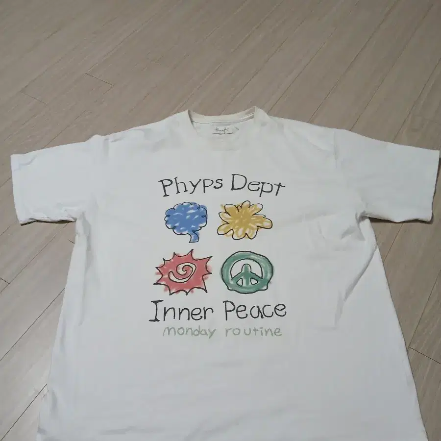 Phyps Dept이너피스 반팔티