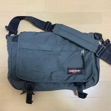 [레어] 90s USA제 EASTPAK 메신저 백 그레이