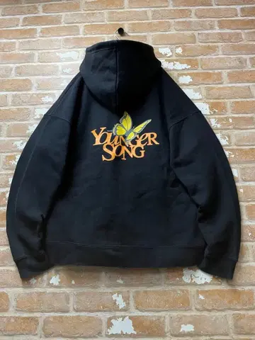 Younger Song 야거송 후드티 블랙 백프린트 XL